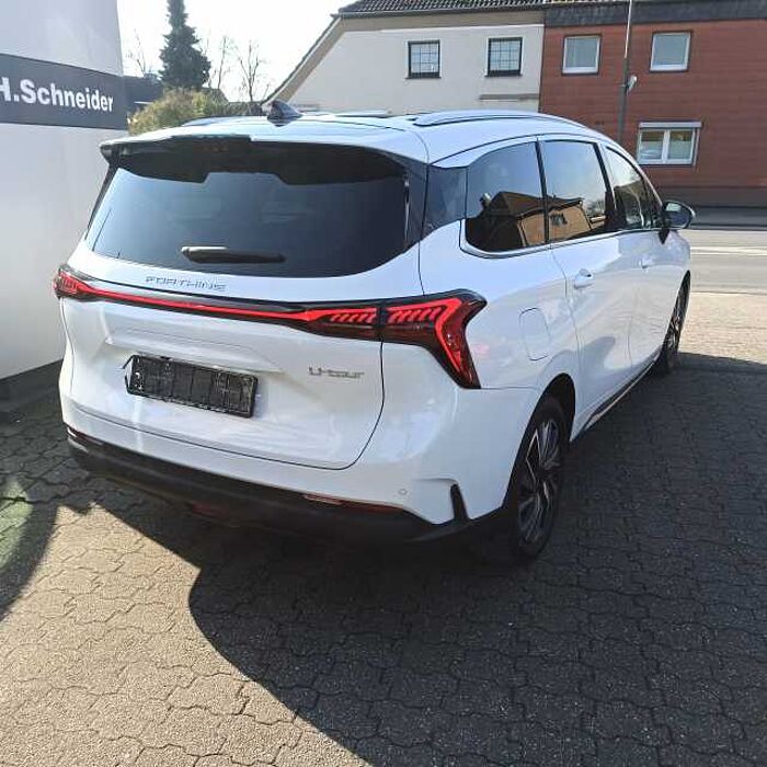 DFSK DFM Forthing 4 U-Tour