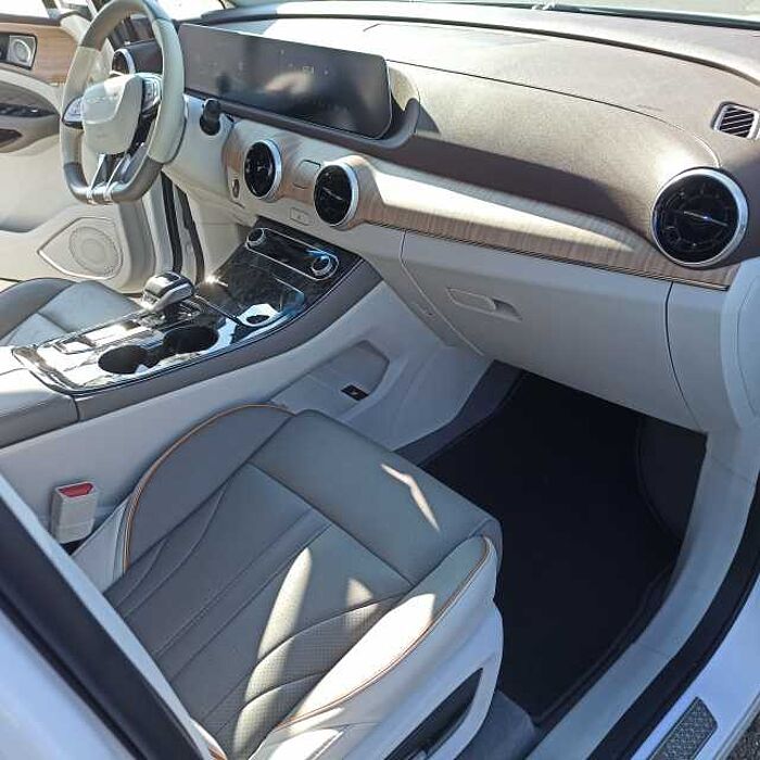 DFSK DFM Forthing 4 U-Tour