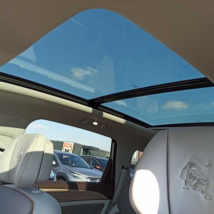 DFSK DFM Forthing 4 U-Tour