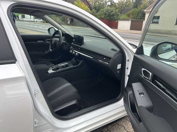 Honda Civic e:HEV 2.0 i-MMD Hybrid Elegance