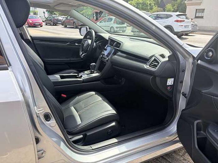 Honda Civic Limousine 1.5 i-VTEC Turbo CVT Executive