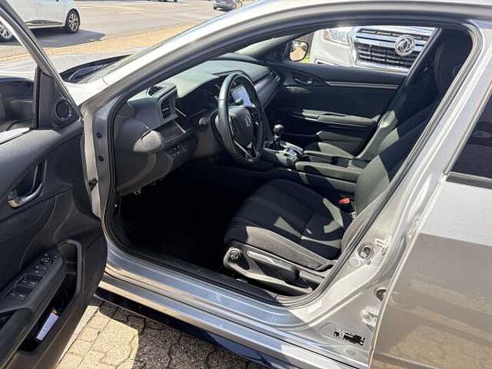 Honda Civic 1.5 i-VTEC Turbo Sport